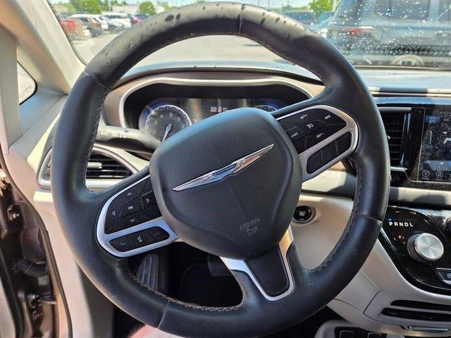 2017 Chrysler Pacifica Touring-L Plus FWD