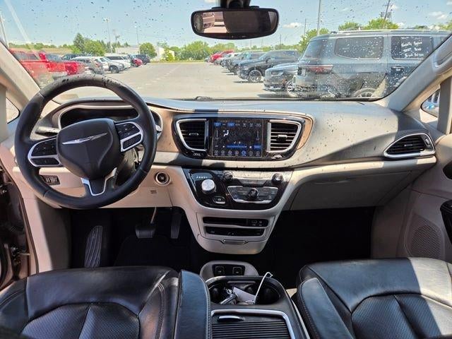 2017 Chrysler Pacifica Touring-L Plus FWD