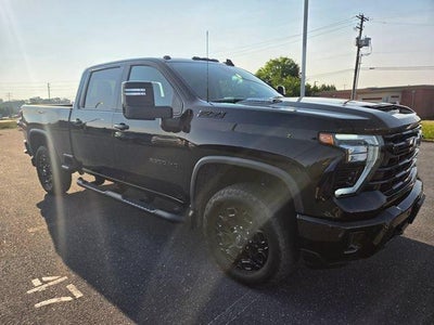 2024 Chevrolet Silverado 2500 HD Crew Cab Standard Box 4-Wheel Drive LTZ