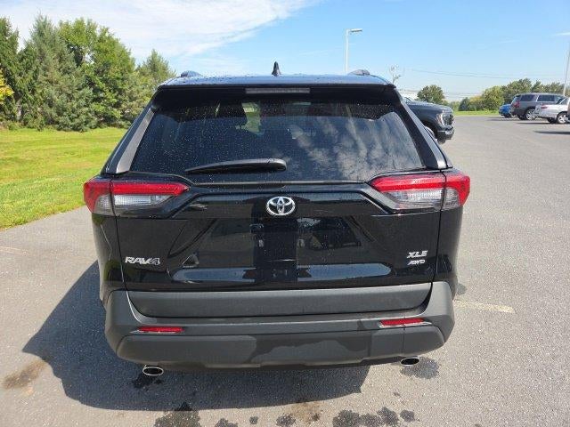 2025 Toyota RAV4 XLE AWD (Natl)