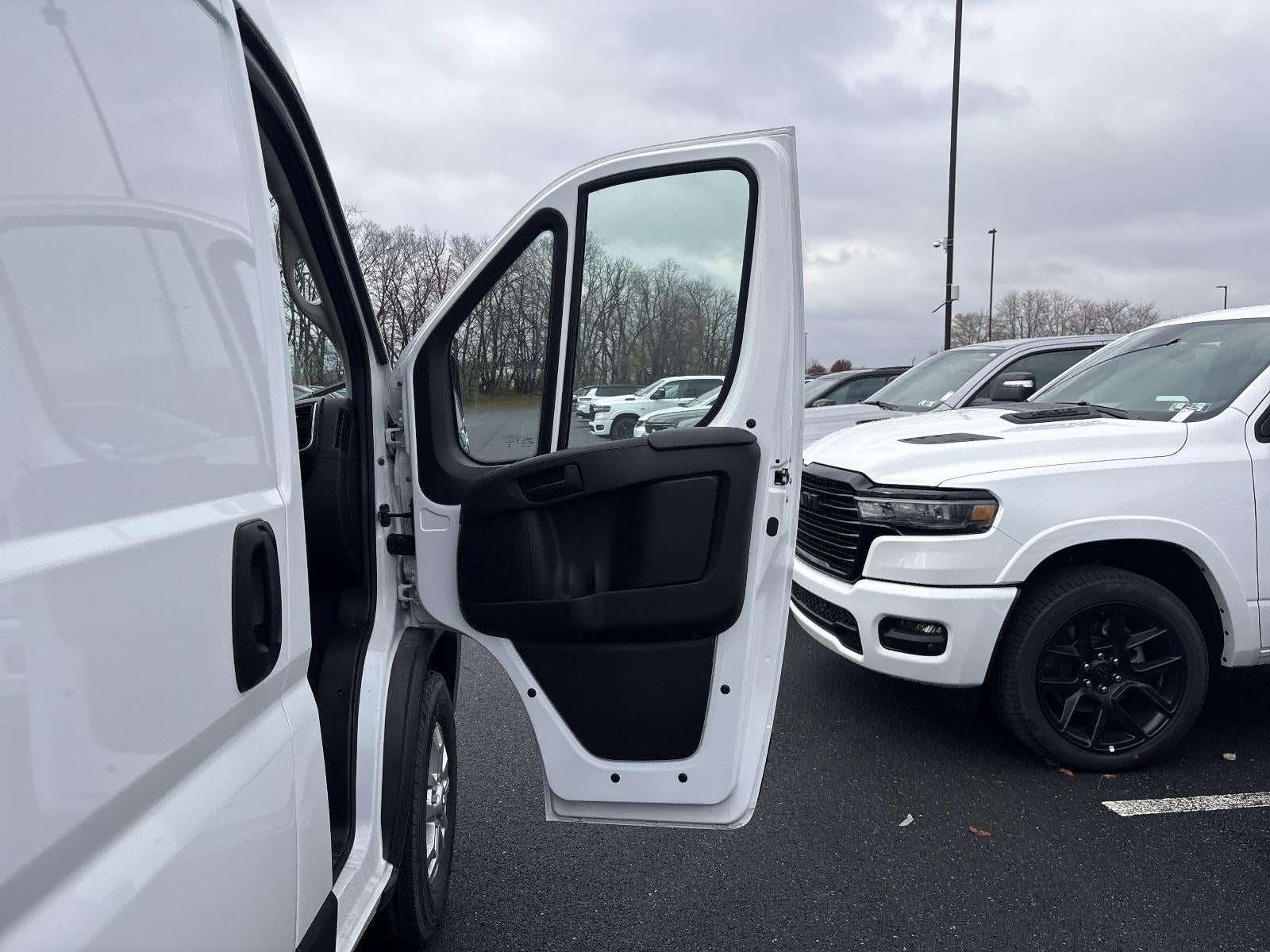 2025 RAM ProMaster Cargo Van SLT 2500 High Roof 159" WB