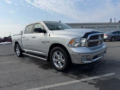 2017 RAM 1500 Big Horn 4x4 Crew Cab 5'7" Box