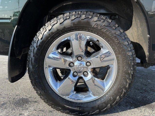 2016 RAM 1500 4WD Crew Cab 5.7 Ft Box Big Horn