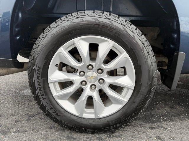 2020 Chevrolet Silverado 1500 Crew Cab Short Box 4-Wheel Drive Custom