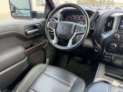 2021 Chevrolet Silverado 1500 Crew Cab Standard Box 4-Wheel Drive RST