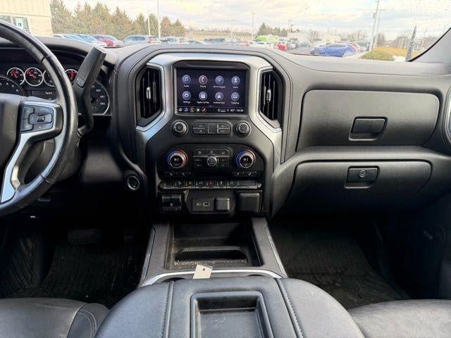 2021 Chevrolet Silverado 1500 Crew Cab Standard Box 4-Wheel Drive RST