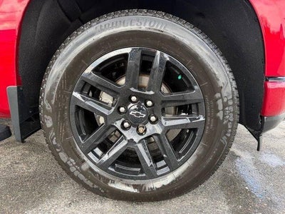 2021 Chevrolet Silverado 1500 Crew Cab Standard Box 4-Wheel Drive RST