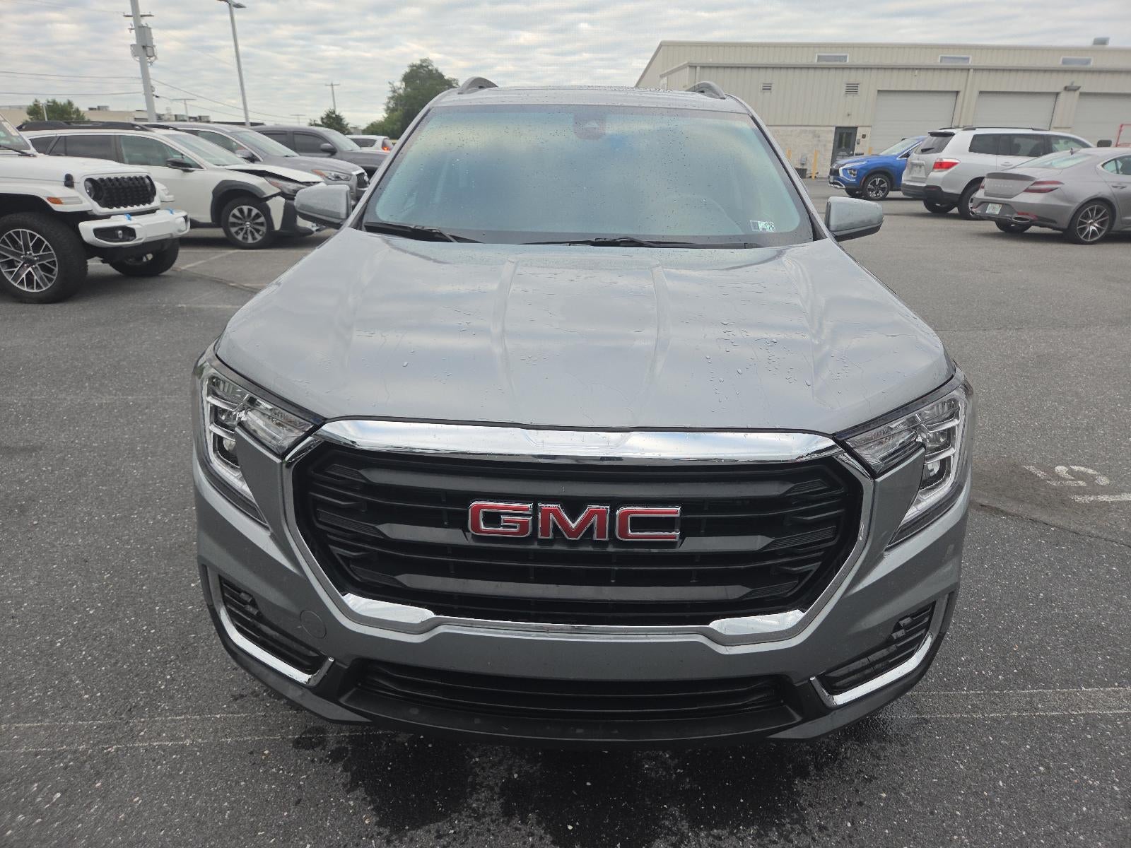 2023 GMC Terrain FWD 4dr SLE