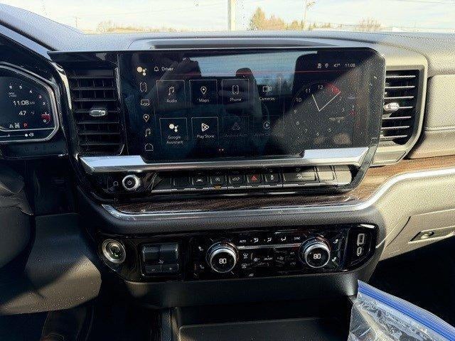 2023 GMC Sierra 1500 Crew Cab Standard Box 4-Wheel Drive Elevation