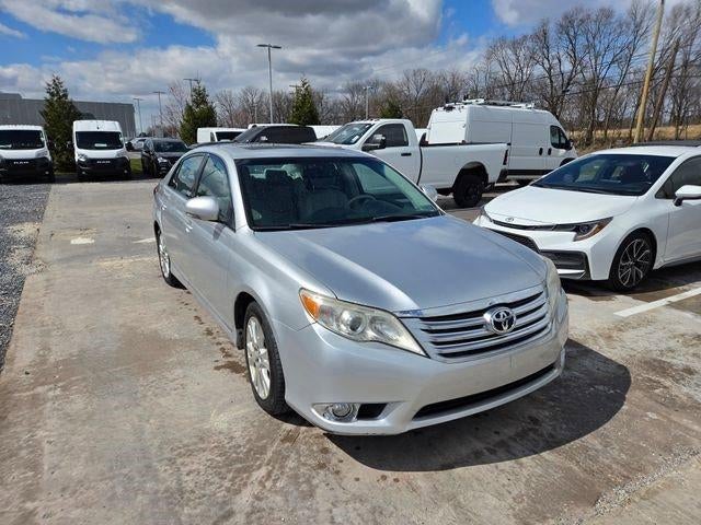 2011 Toyota Avalon 4dr Sdn (Natl)