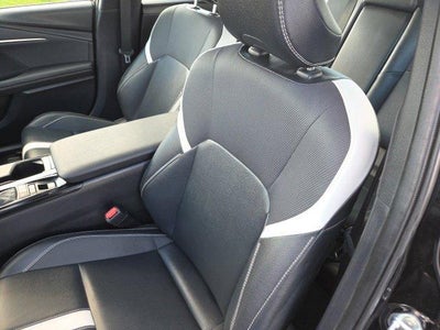 2025 Toyota Camry SE (SE)