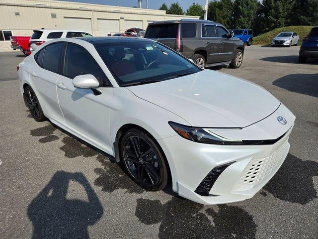 2025 Toyota Camry XSE (Natl)