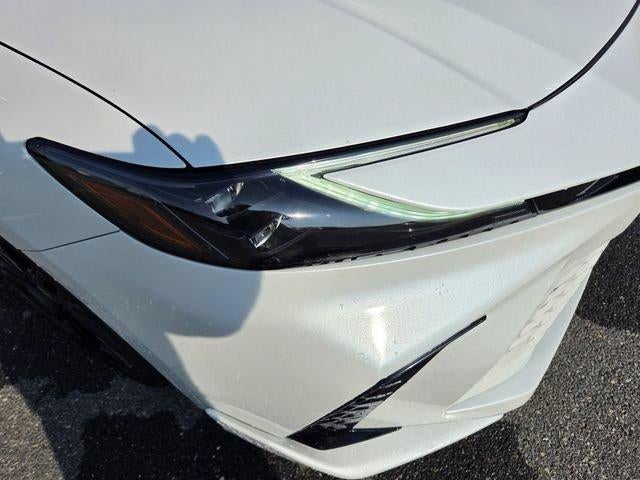 2025 Toyota Camry XSE (Natl)