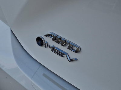 2025 Toyota Camry LE AWD (Natl)