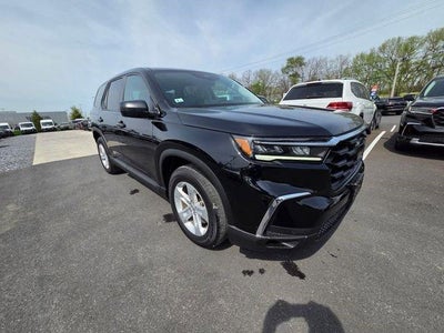 2023 Honda Pilot LX AWD