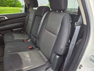 2018 Nissan Pathfinder 4x4 SV