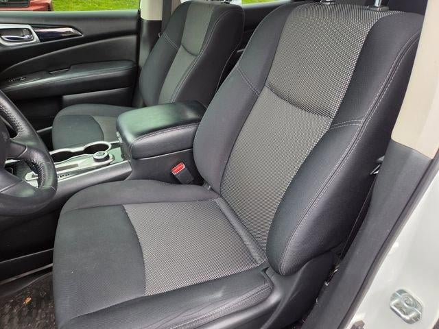 2018 Nissan Pathfinder 4x4 SV
