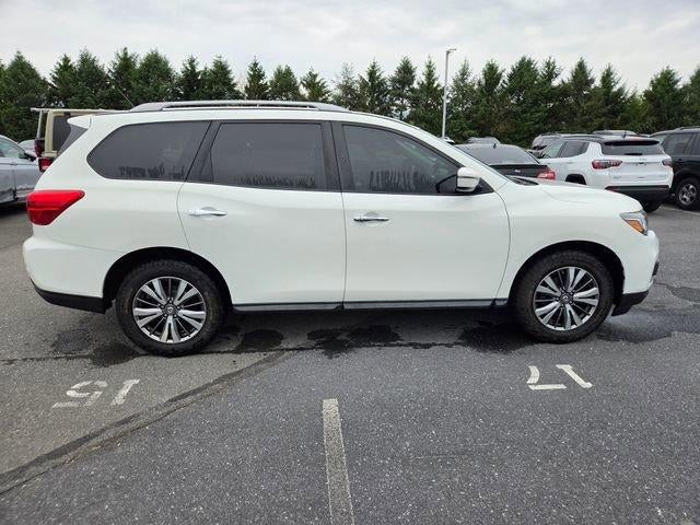 2018 Nissan Pathfinder 4x4 SV