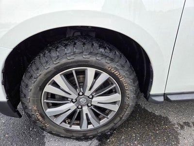 2018 Nissan Pathfinder 4x4 SV