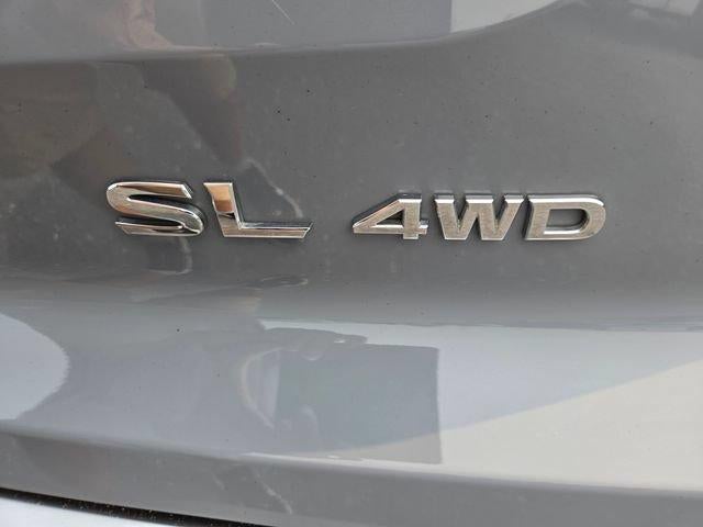 2024 Nissan Pathfinder SL 4WD