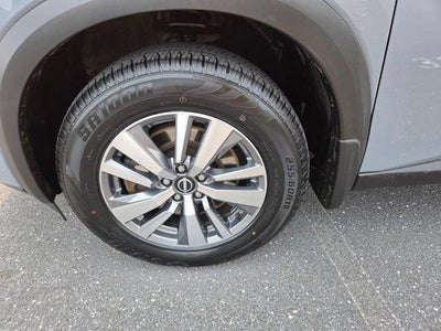 2024 Nissan Pathfinder SL 4WD