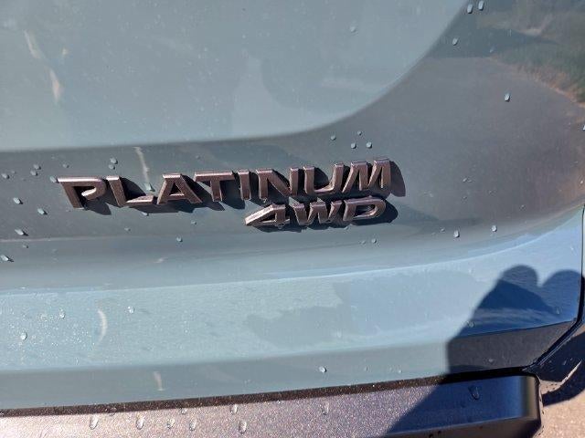 2026 Nissan Pathfinder Platinum 4WD