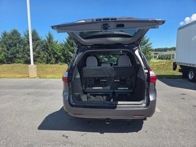 2017 Toyota Sienna LE AWD 7-Passenger (GS)