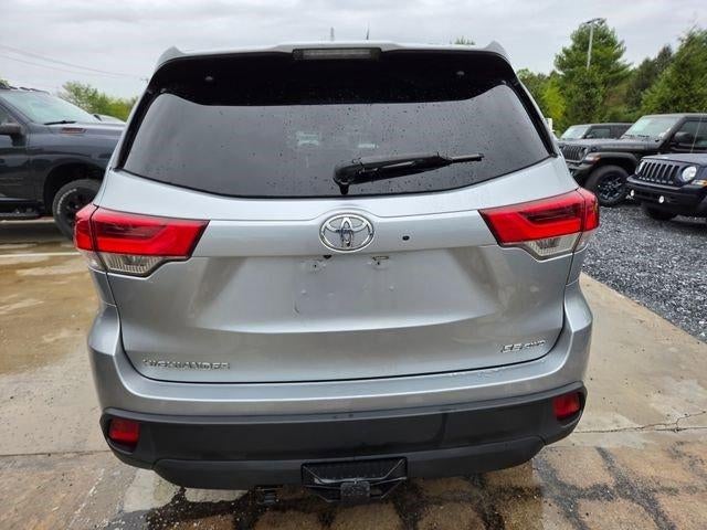 2017 Toyota Highlander SE V6 AWD (Natl)
