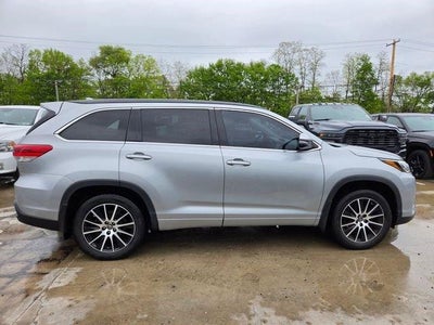 2017 Toyota Highlander SE V6 AWD (Natl)