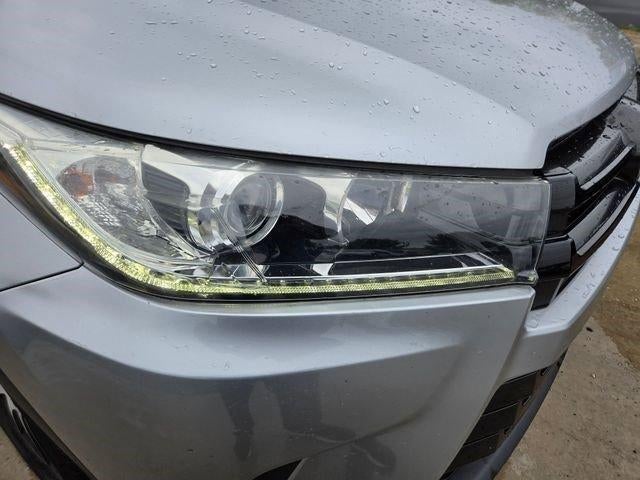 2017 Toyota Highlander SE V6 AWD (Natl)