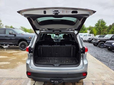 2017 Toyota Highlander SE V6 AWD (Natl)