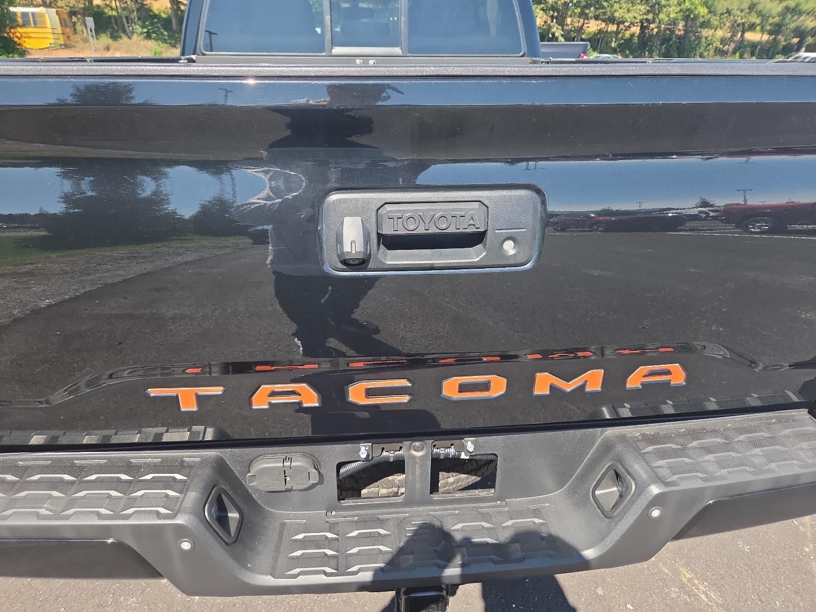 2016 Toyota Tacoma 4WD Double Cab Long Bed V6 Automatic TRD Off Road (Natl)