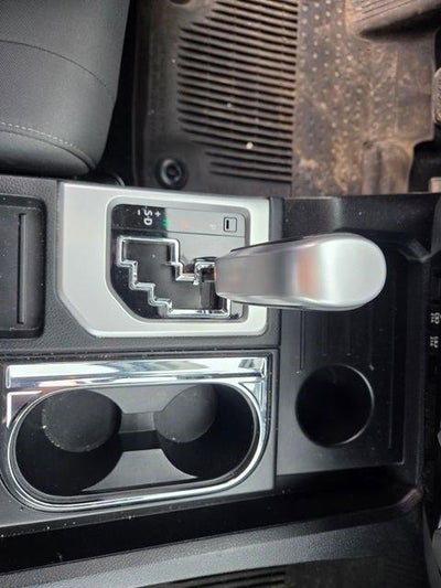 2021 Toyota Tundra 4WD 4WD SR5 Double Cab 6.5' Bed 5.7L (Natl)