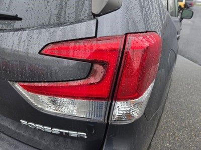 2023 Subaru Forester Premium CVT