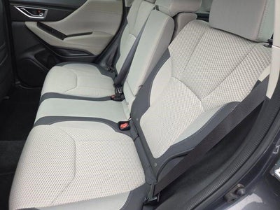 2023 Subaru Forester Premium CVT