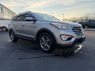 2016 Hyundai SANTA FE AWD 4dr SE