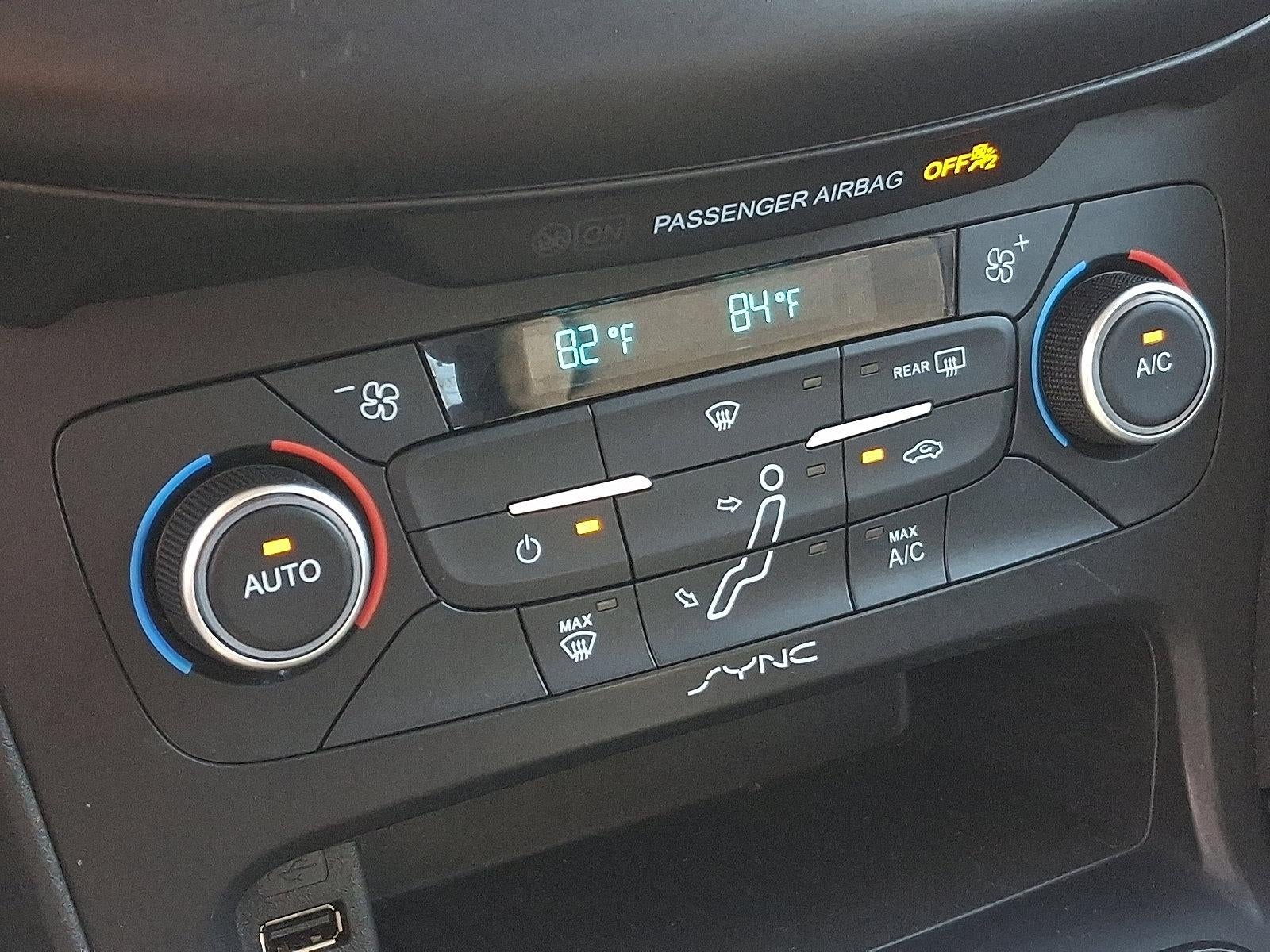 2018 Ford Focus SE Sedan