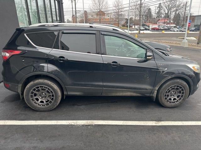 2017 Ford Escape Titanium 4WD