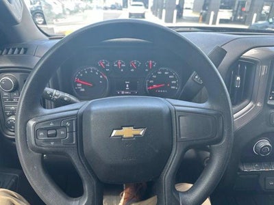 2022 Chevrolet Silverado 1500 Crew Cab Standard Box 4-Wheel Drive Custom