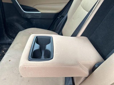 2019 Toyota RAV4 Hybrid LE AWD (Natl)