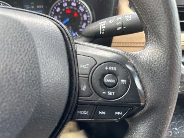 2019 Toyota RAV4 Hybrid LE AWD (Natl)