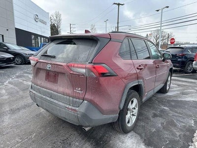2019 Toyota RAV4 Hybrid LE AWD (Natl)