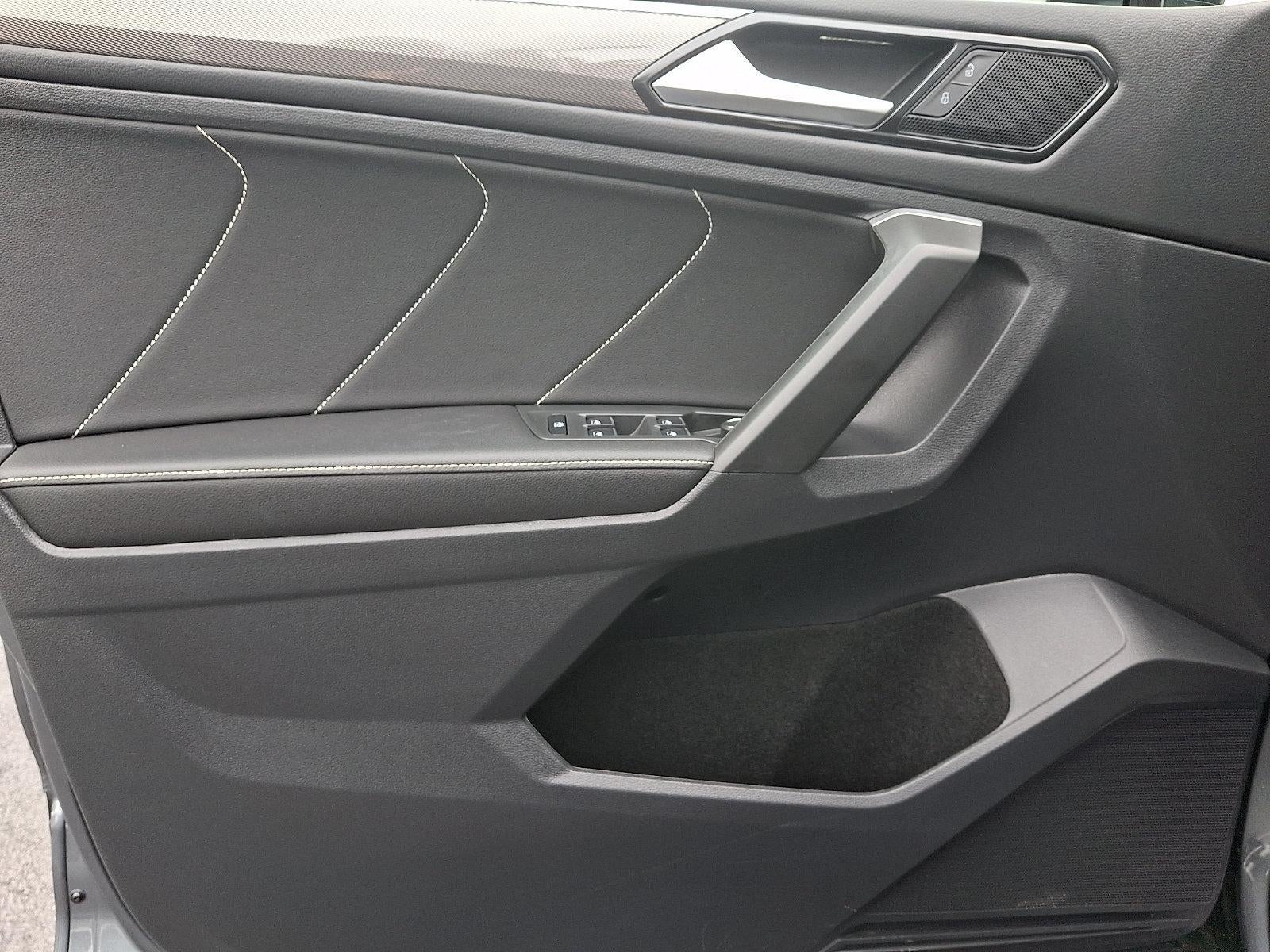 2023 Volkswagen Tiguan 2.0T SE R-Line Black 4MOTION