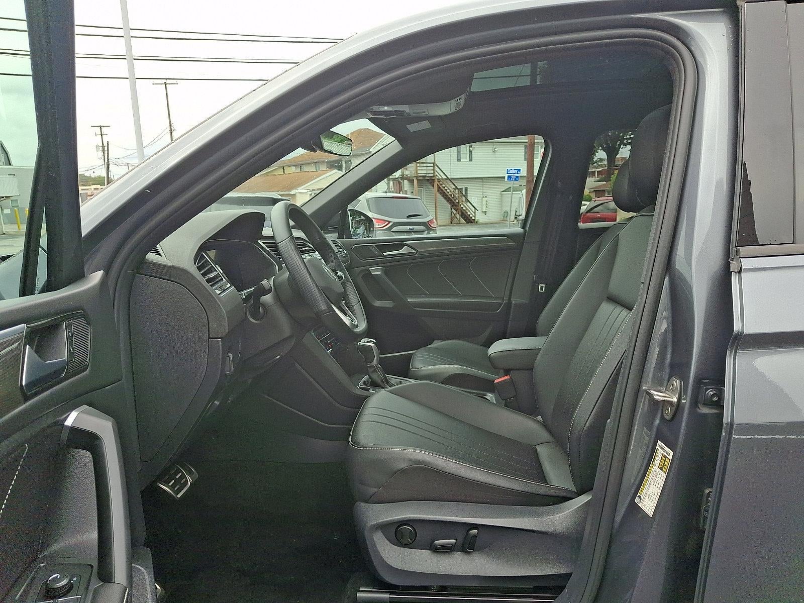 2023 Volkswagen Tiguan 2.0T SE R-Line Black 4MOTION