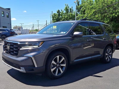 2025 Honda Pilot Touring AWD