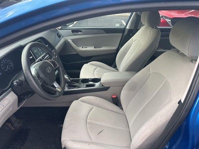 2019 Hyundai SONATA SE 2.4L
