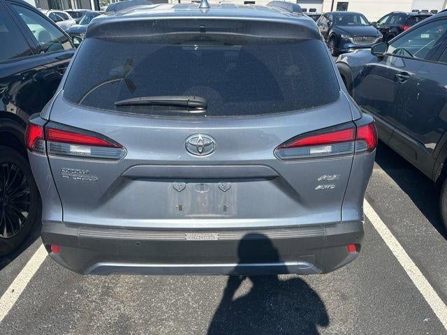 2024 Toyota Corolla Cross XLE 4WD (Natl)