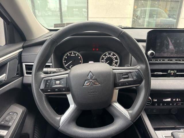 2022 Mitsubishi Outlander ES S-AWC