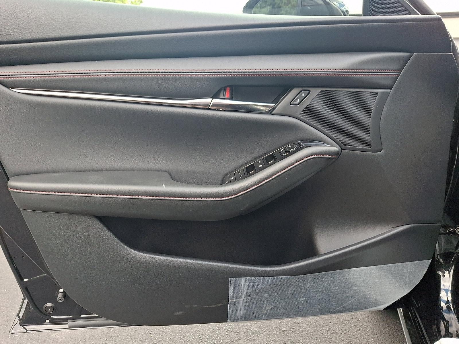 2026 Mazda Mazda3 Sedan 2.5 S Carbon Edition AWD