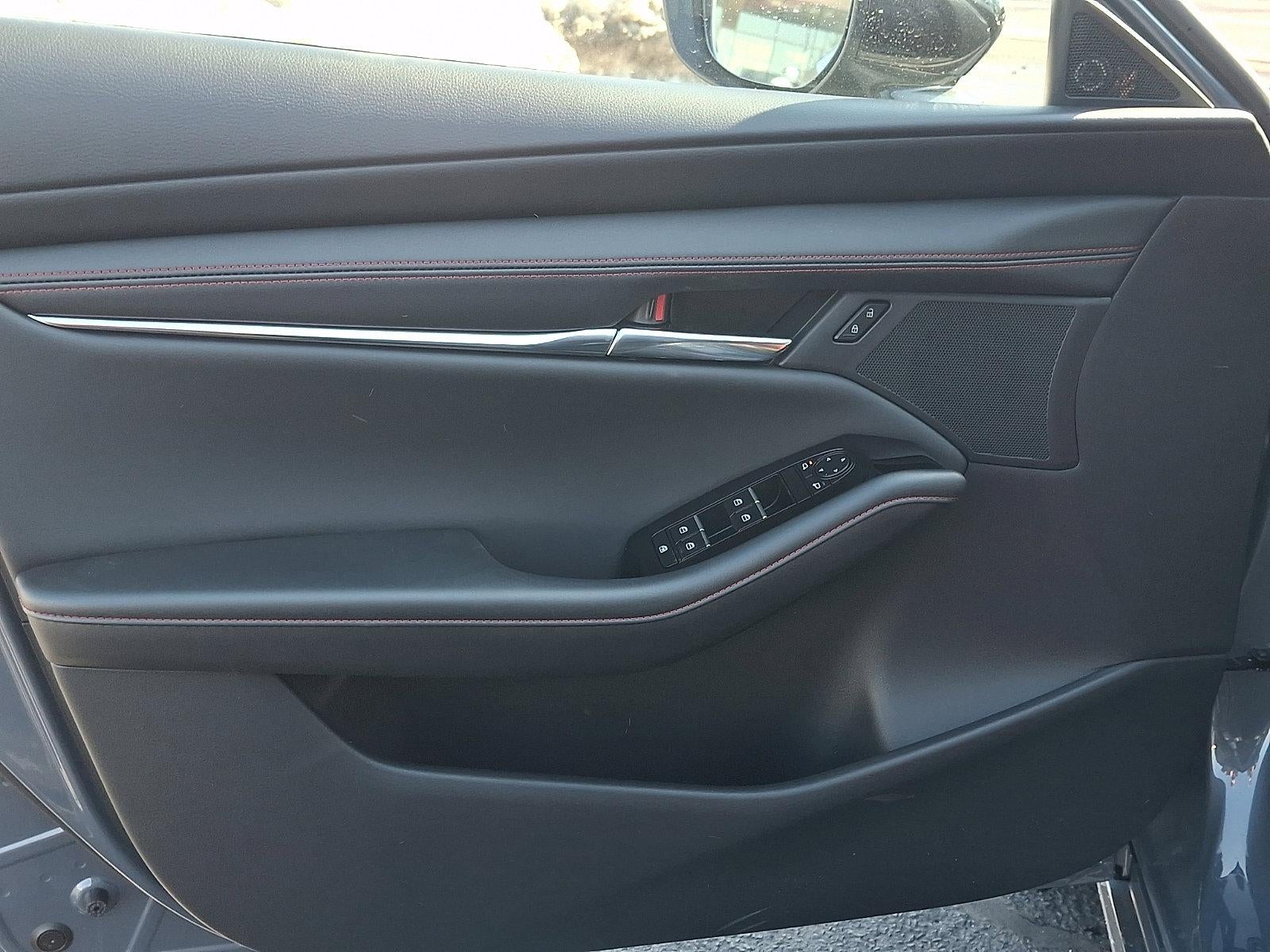 2026 Mazda Mazda3 Sedan 2.5 S Carbon Edition AWD